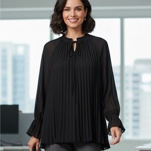 H&M Elegant Black Pleated Women's Top. Black. Size L.